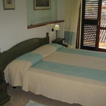 Hotel Moderno 3*